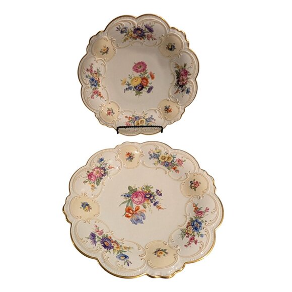 Bavaria Tirschenreuth Germany Floral Scalloped Porcelain Plates Pair set of 2 - Picture 2 of 16